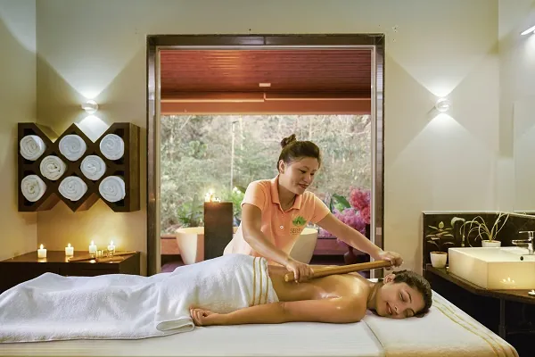 A guided healing session in the resort treatment room